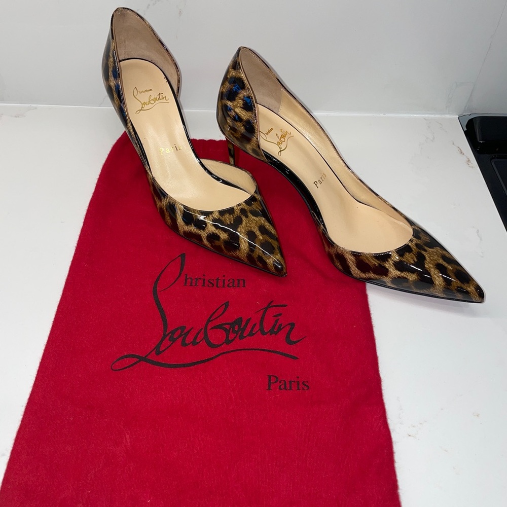 Christain Louboutin Iriza 70mm Leopard Print Patent Leather Pumps Size 6.5 US